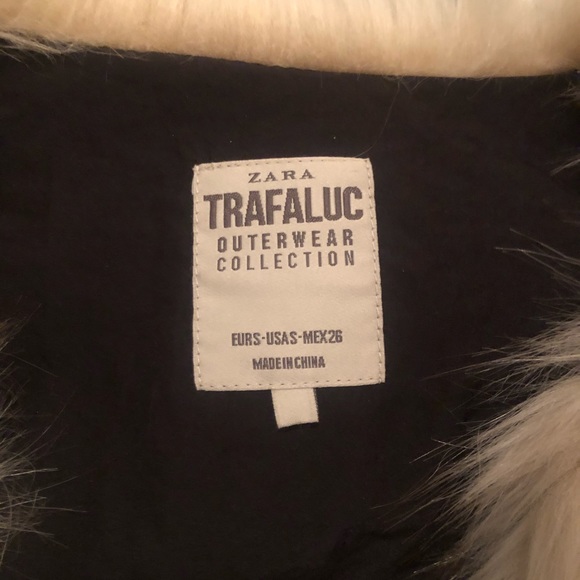 Zara Trafaluc Faux Fur Vest - Picture 5 of 6